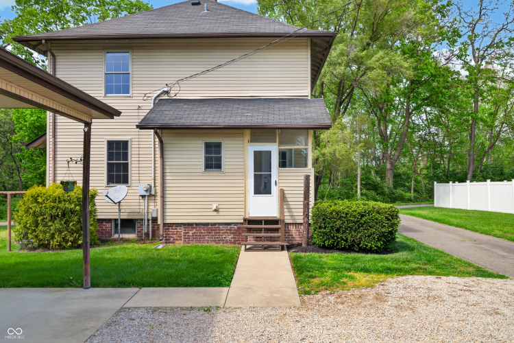 Listing Image 70