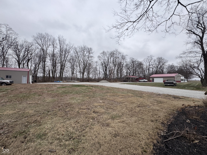 Listing Image 19