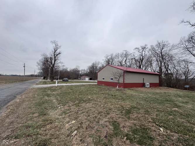 Listing Image 21