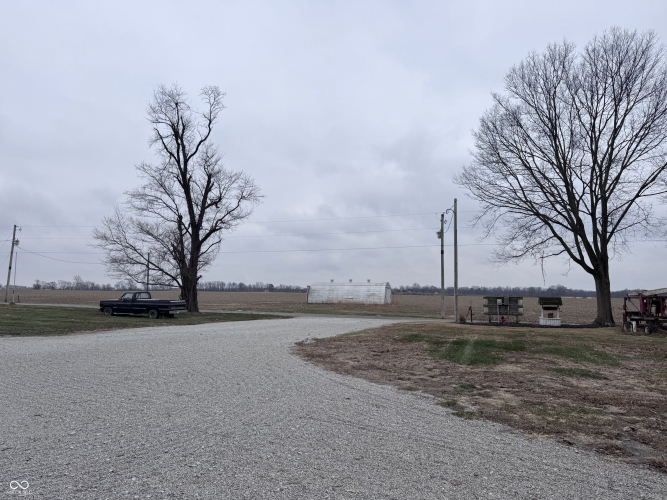 Listing Image 28