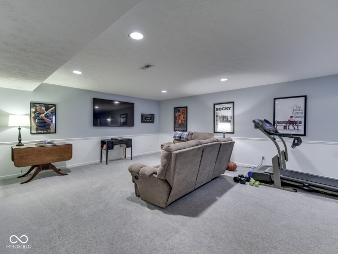 Listing Image 41