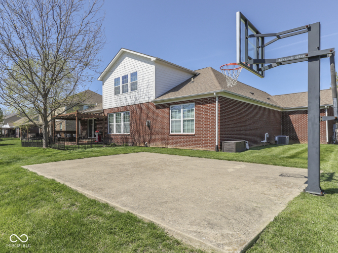 Listing Image 54
