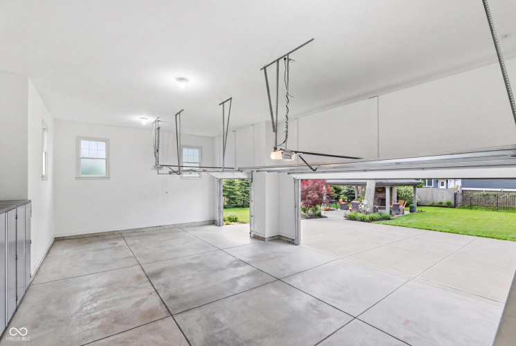 Listing Image 78