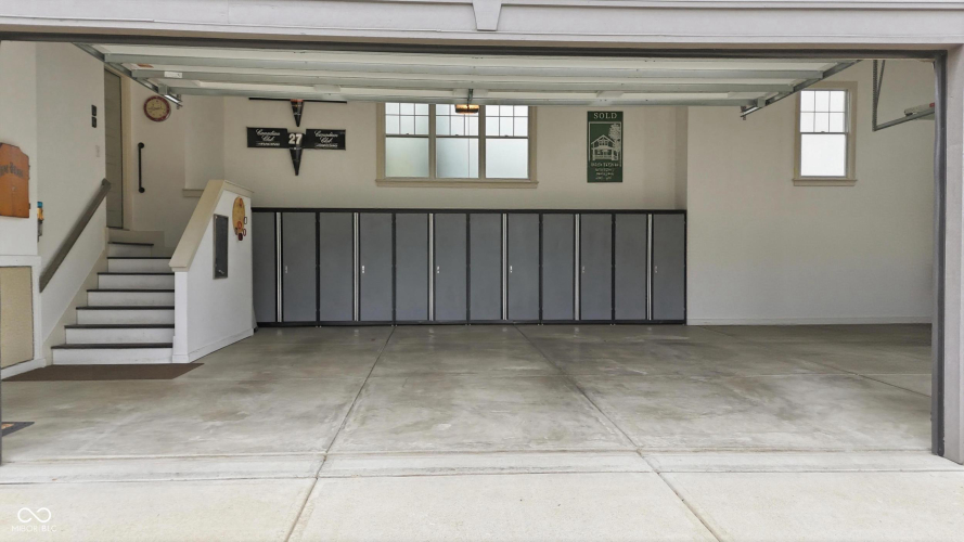 Listing Image 84