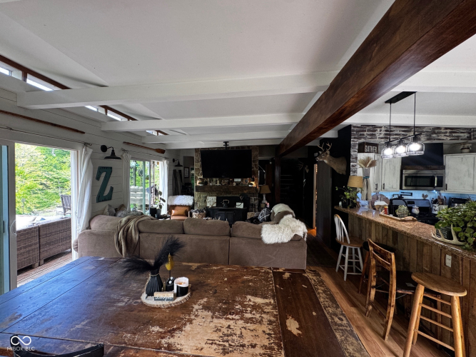 Listing Image 38