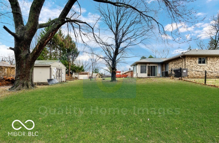 Listing Image 7