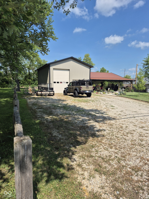Listing Image 2