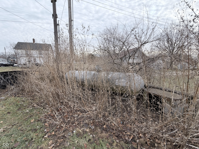 Listing Image 7