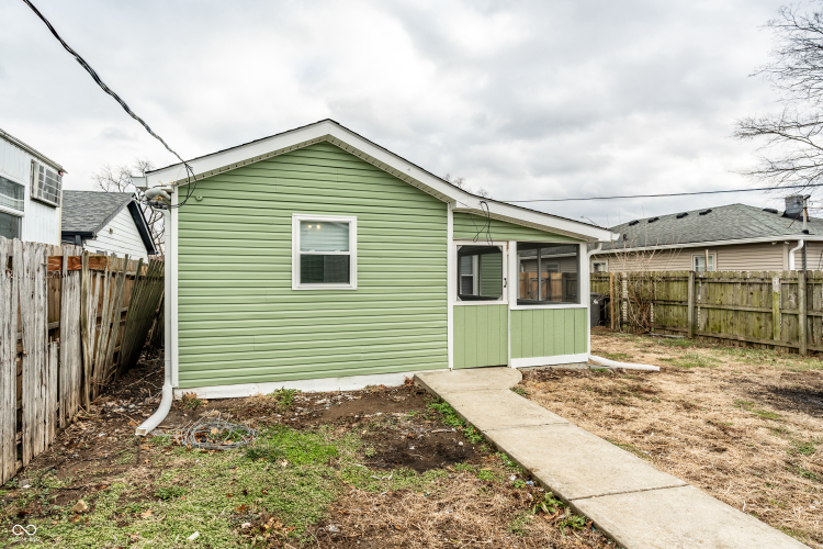 Listing Image 24