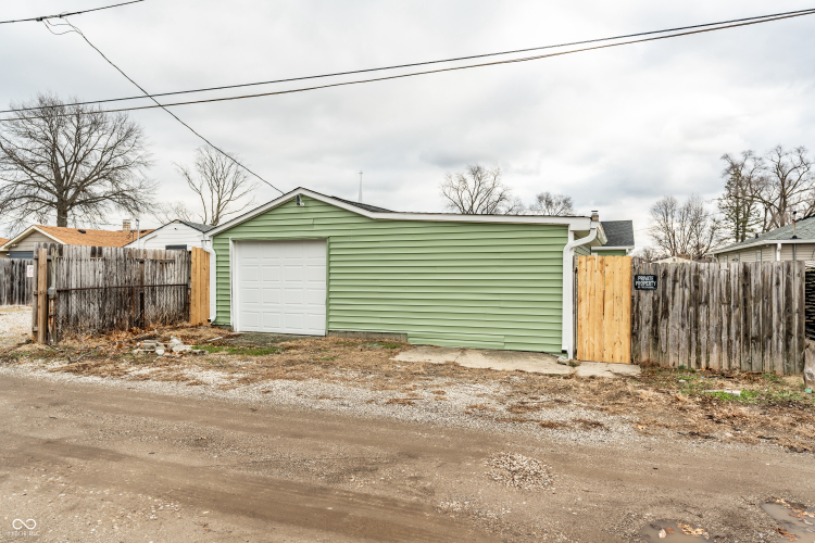 Listing Image 25