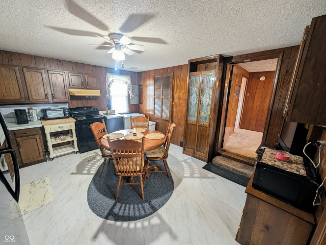 Listing Image 28