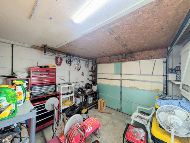 Listing Image 44