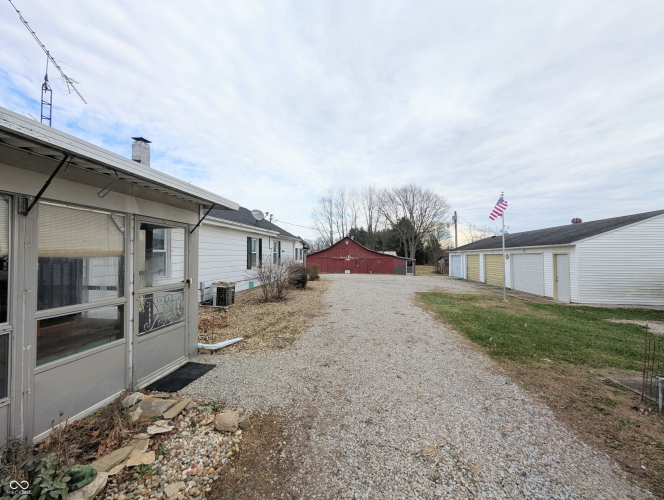 Listing Image 50