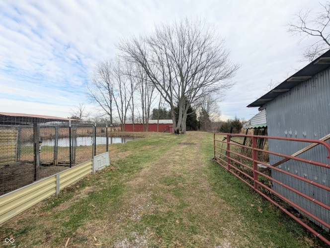 Listing Image 60