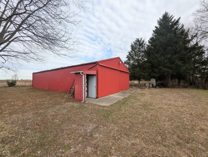 Listing Image 64