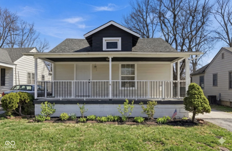 Listing Image 3