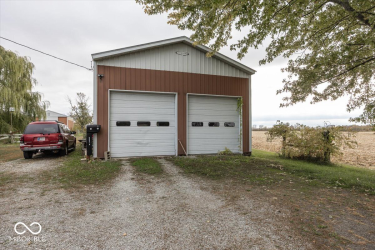 Listing Image 21