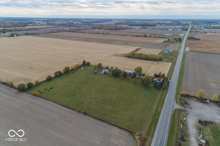 Listing Image 33