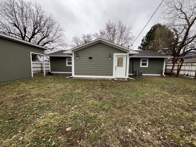 Listing Image 32