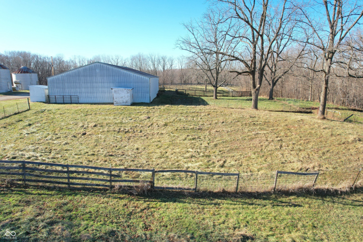 Listing Image 24