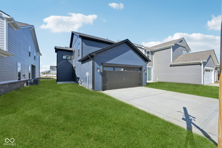Listing Image 27