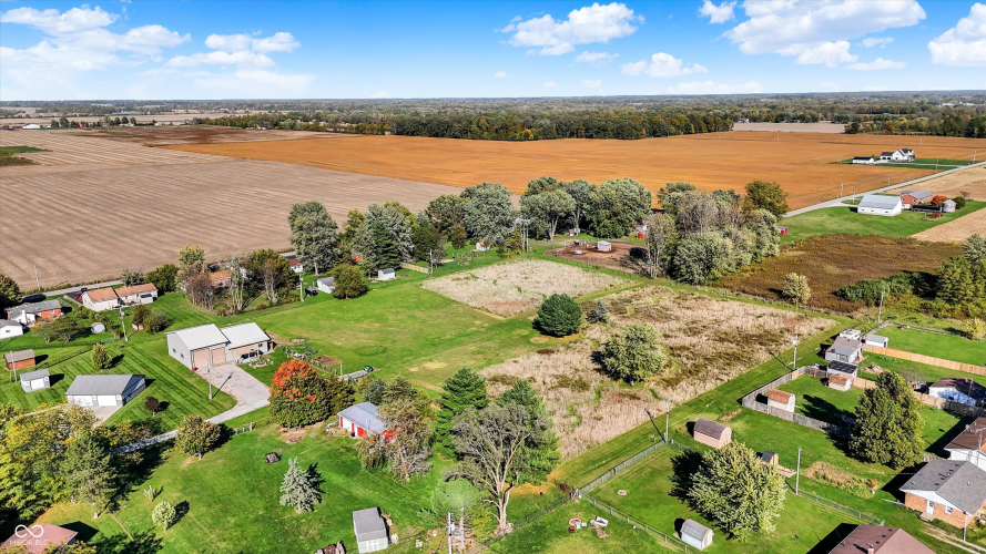 Listing Image 58