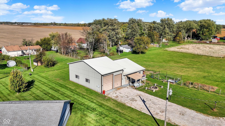 Listing Image 64