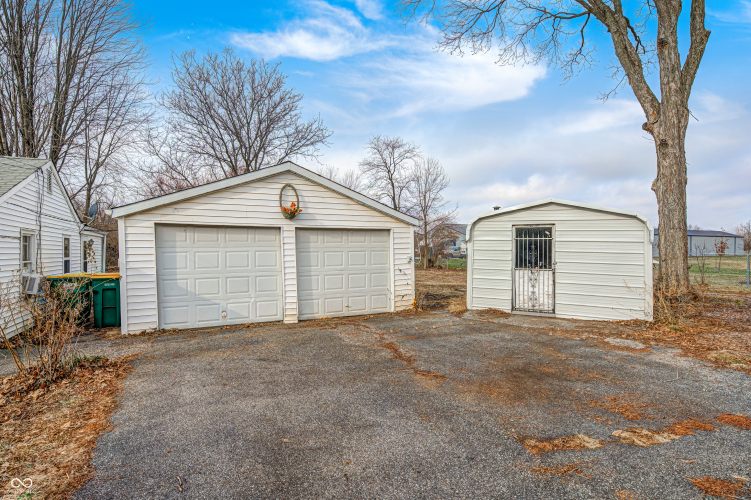 Listing Image 22