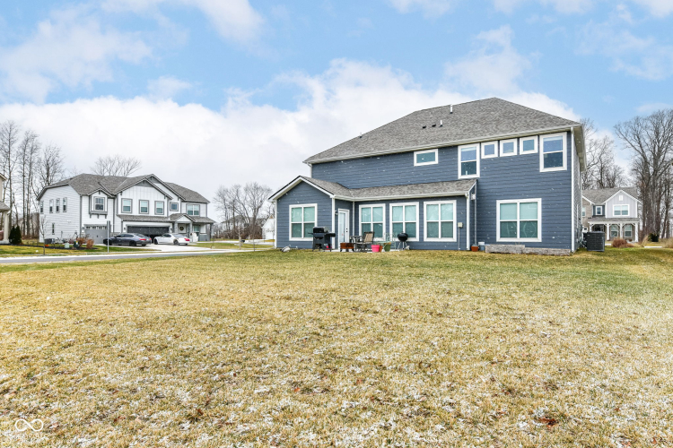 Listing Image 42