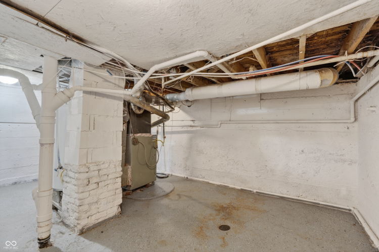 Listing Image 27