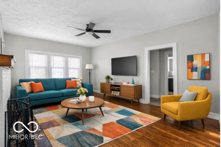 Listing Image 11