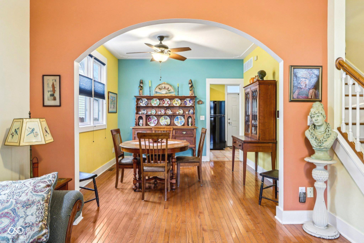 Listing Image 13