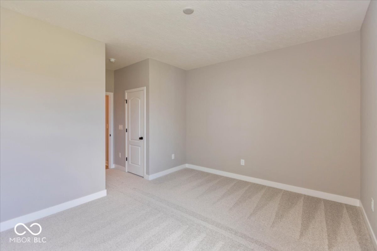 Listing Image 30