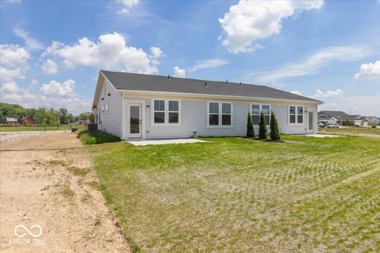 Listing Image 25