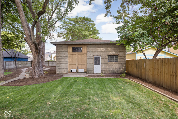 Listing Image 2