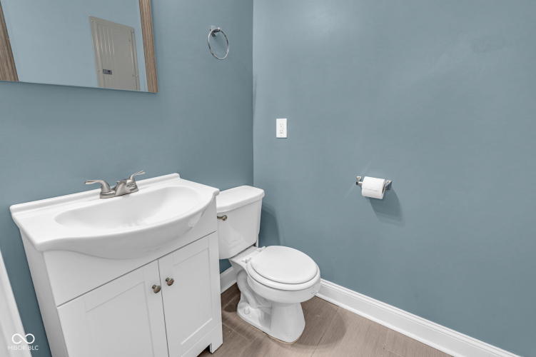 Listing Image 20