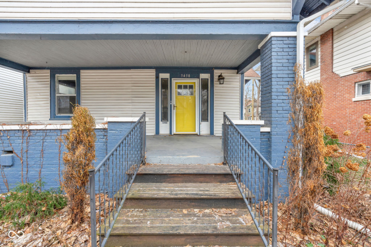 Listing Image 3