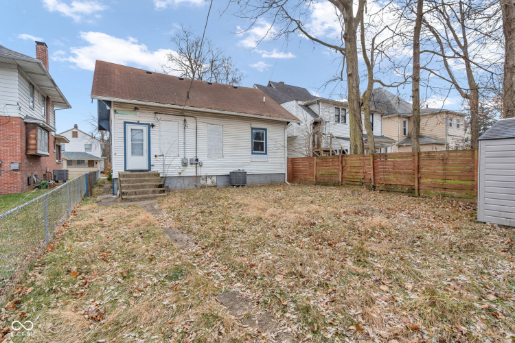 Listing Image 42