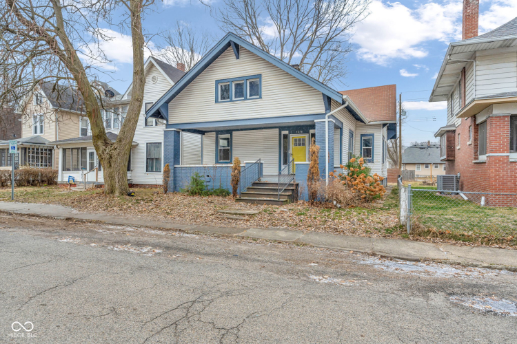 Listing Image 48