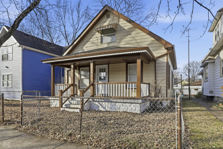 Listing Image 36
