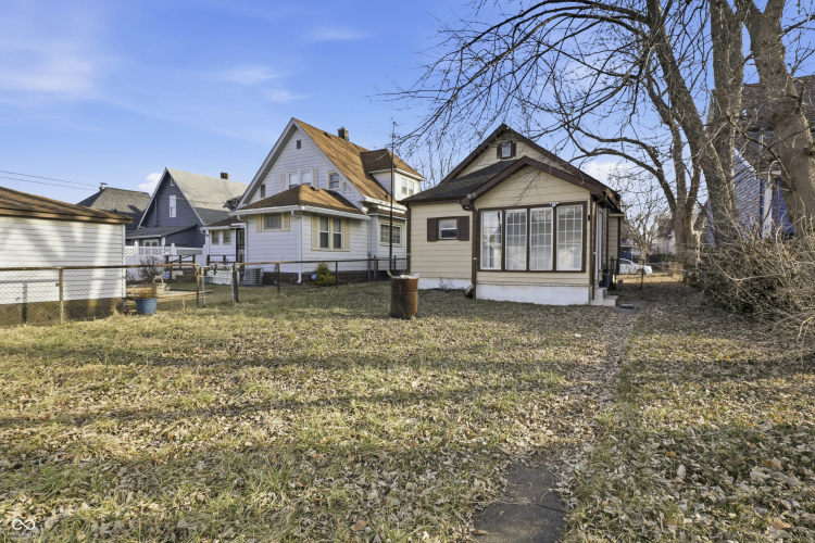Listing Image 41