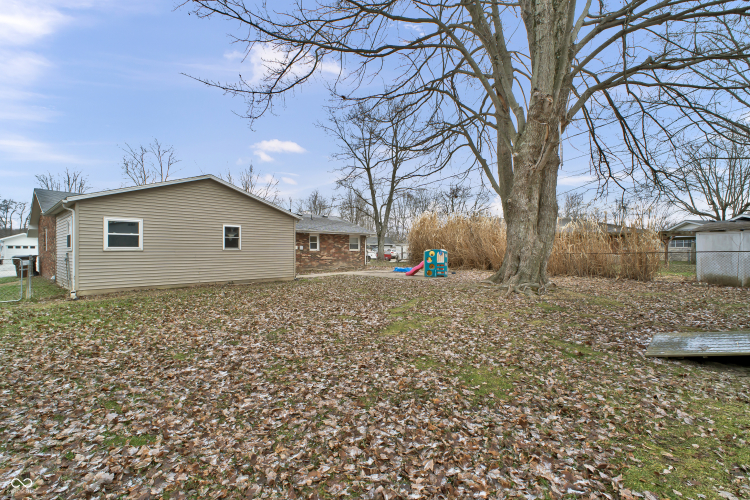 Listing Image 5