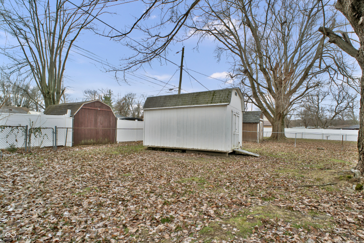 Listing Image 6