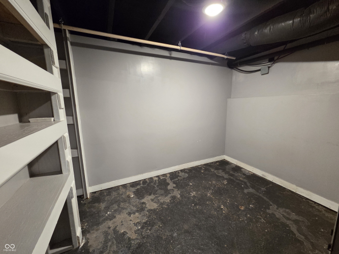 Listing Image 38
