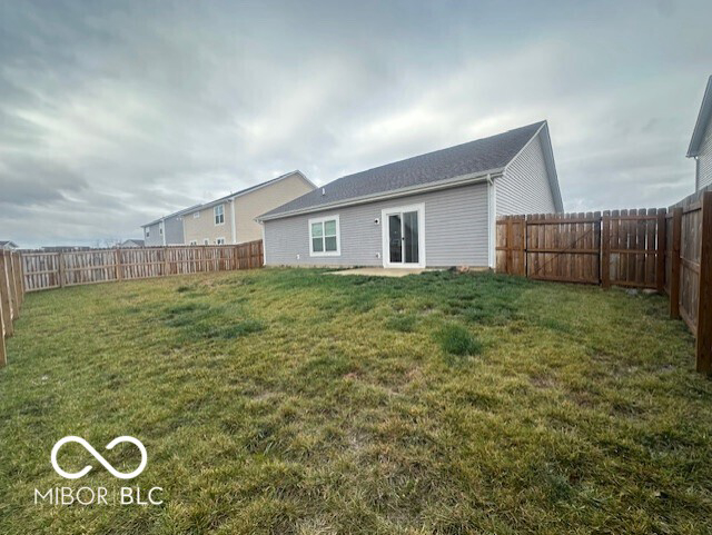 Listing Image 4