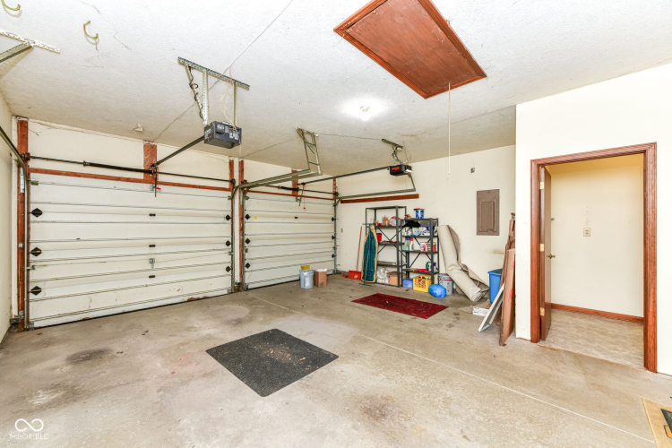 Listing Image 33