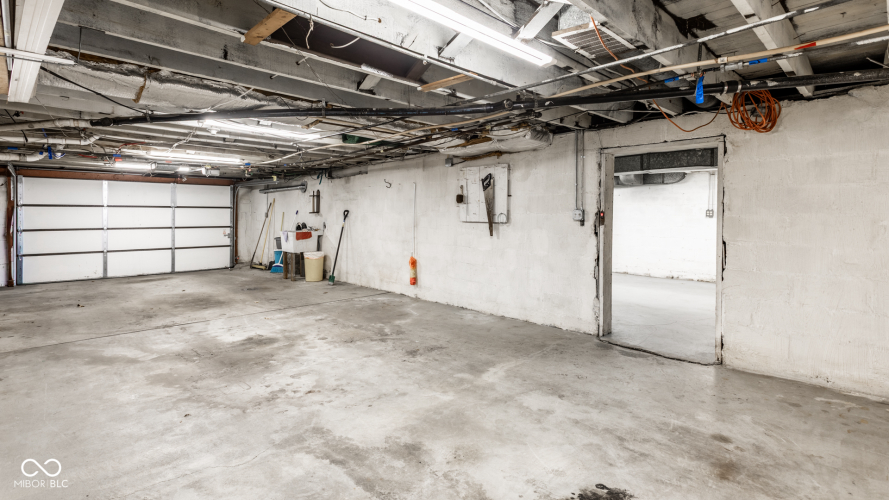 Listing Image 26