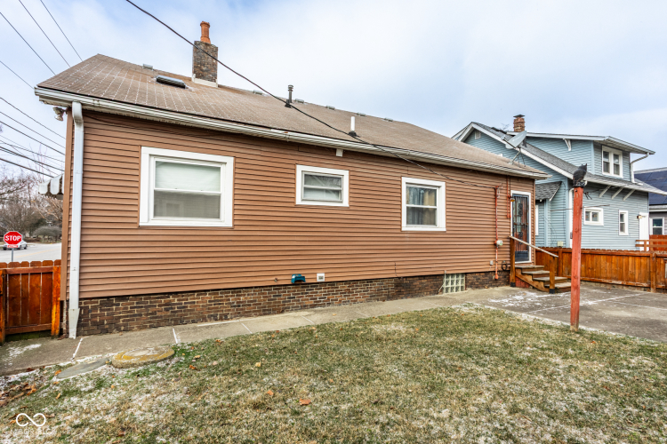 Listing Image 31