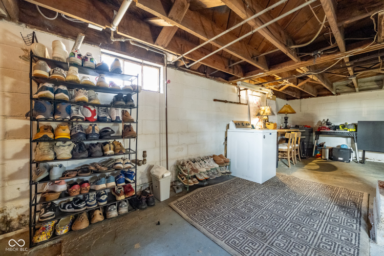 Listing Image 25