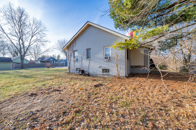 Listing Image 37
